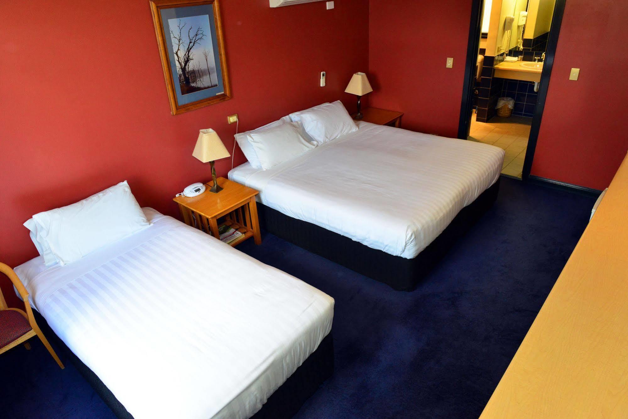 Waikerie Hotel Motel Esterno foto